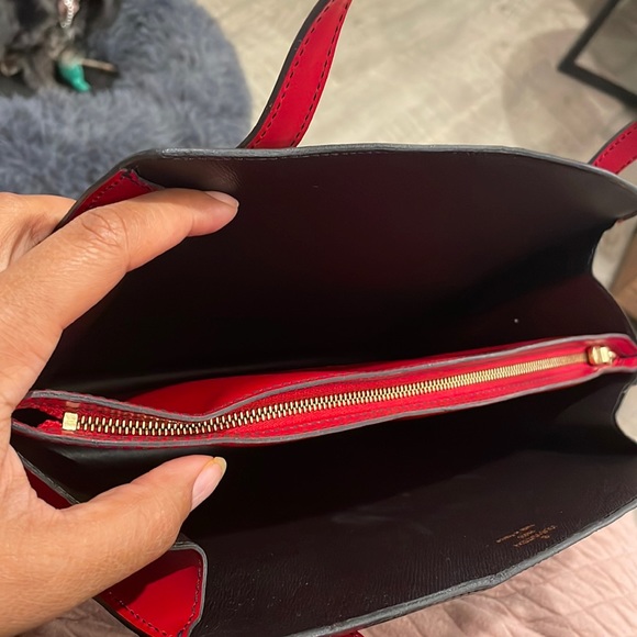 HP 🎉🥳🥳 Rare Louis Vuitton Varenne Epi leather Red Black Louis Vuitton handbag - Picture 10 of 17